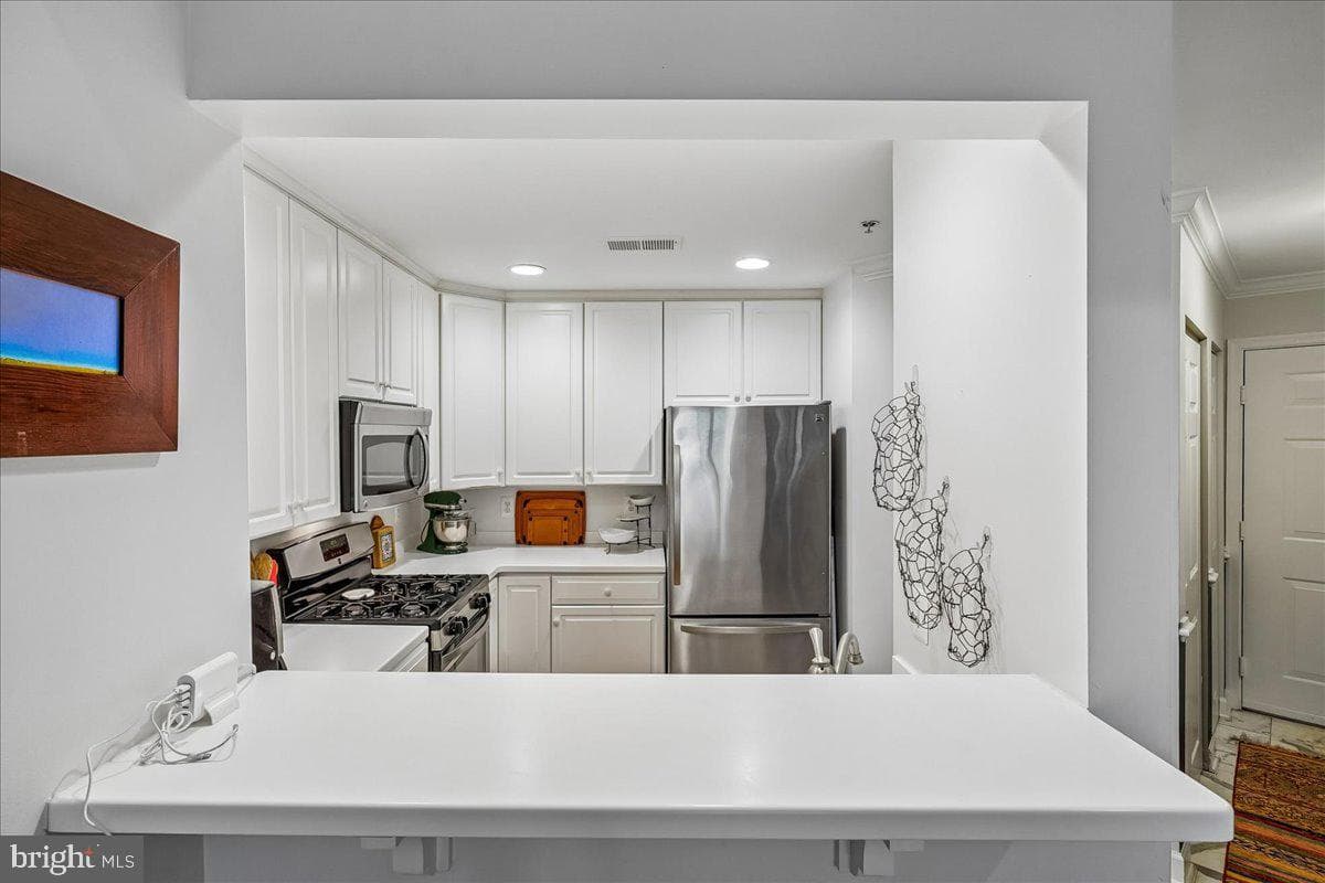 2330 14th Street N #407 photo 7