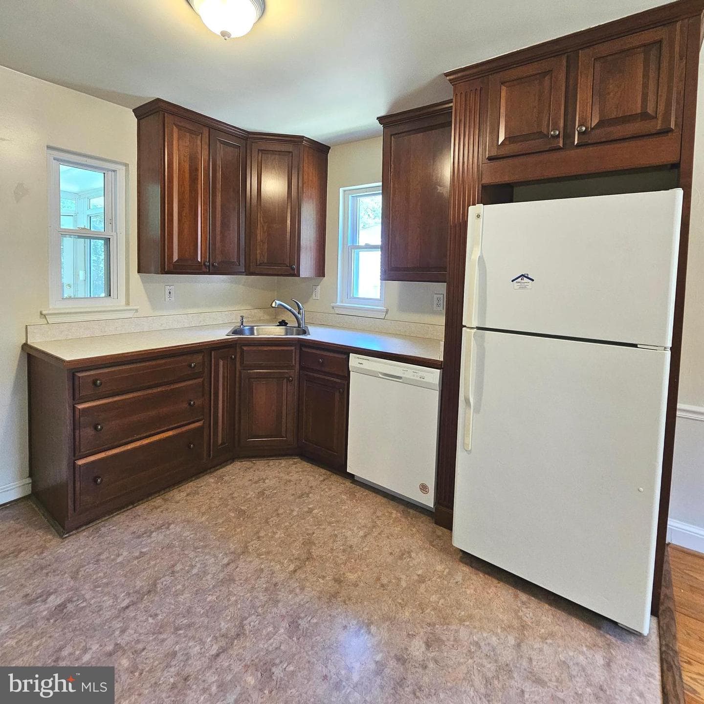 3225 6th St S photo 10