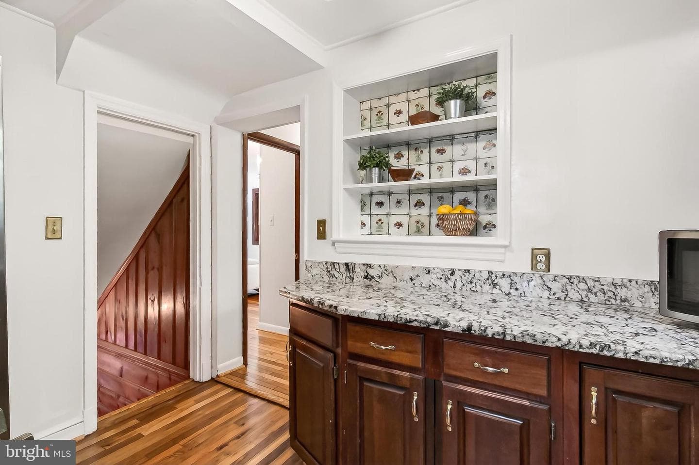 204 N Evergreen Street photo 20