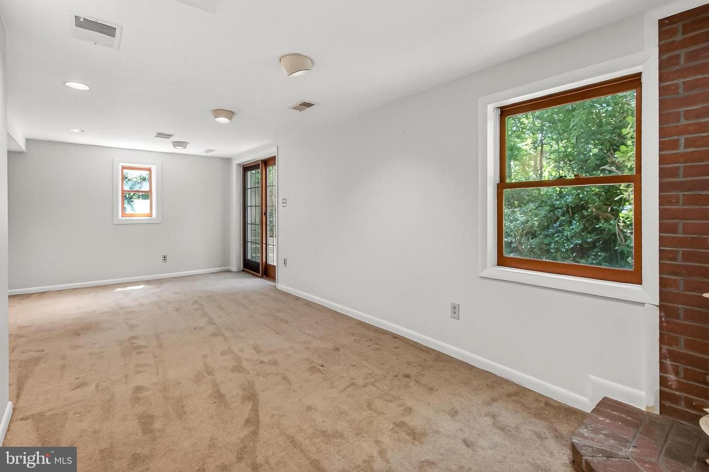 204 N Evergreen Street photo 38