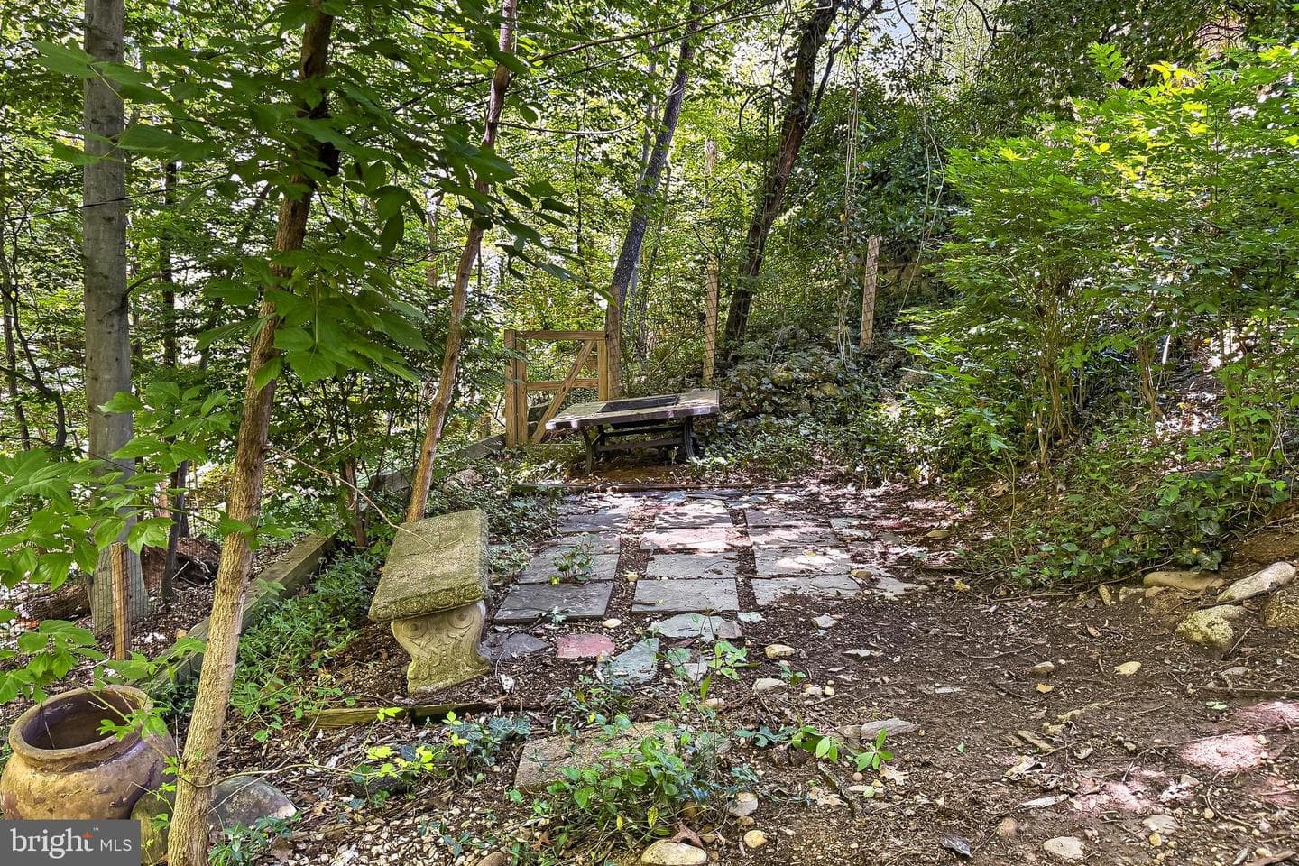 204 N Evergreen Street photo 58