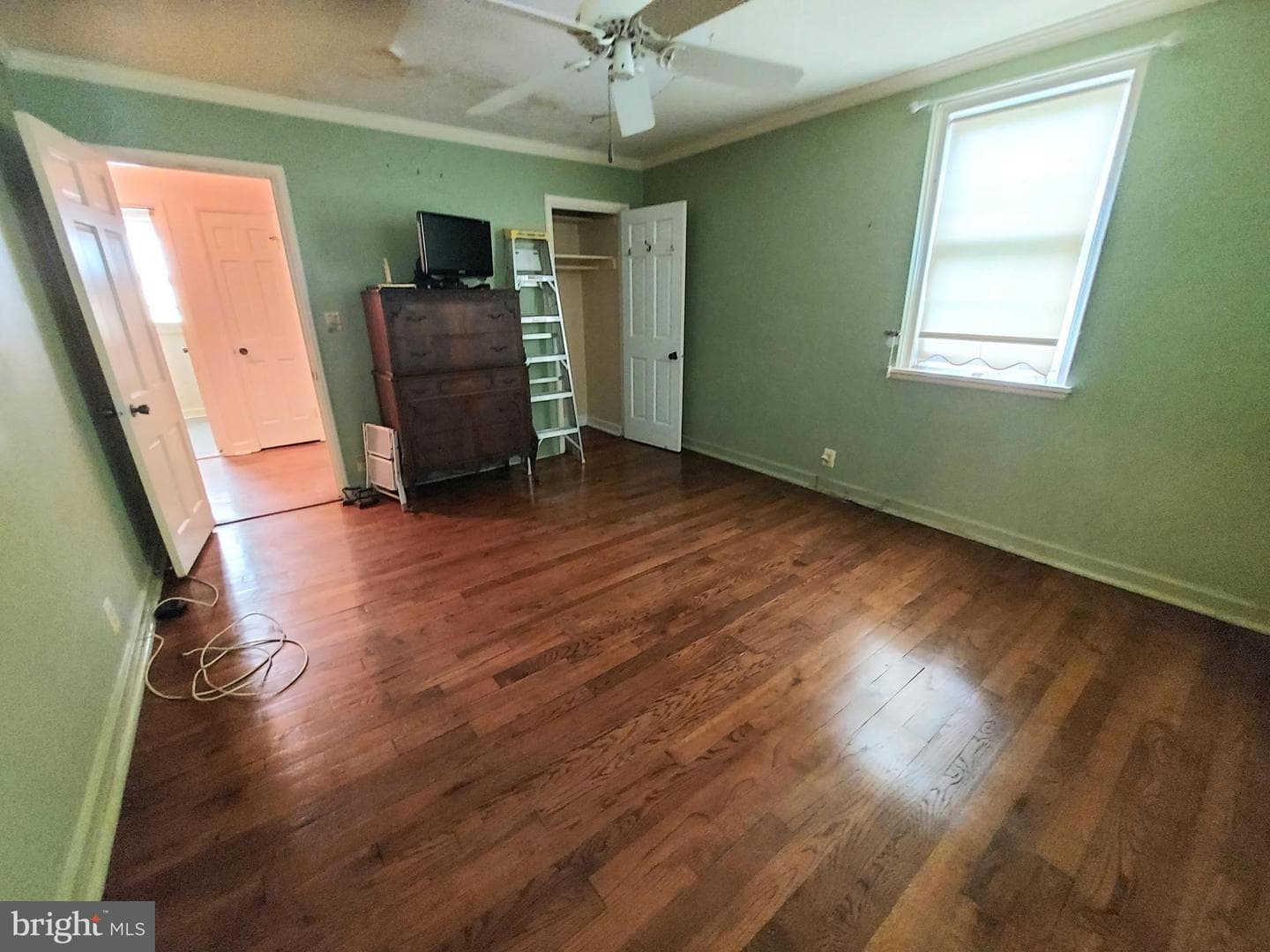 3458 S Utah St, Arlington