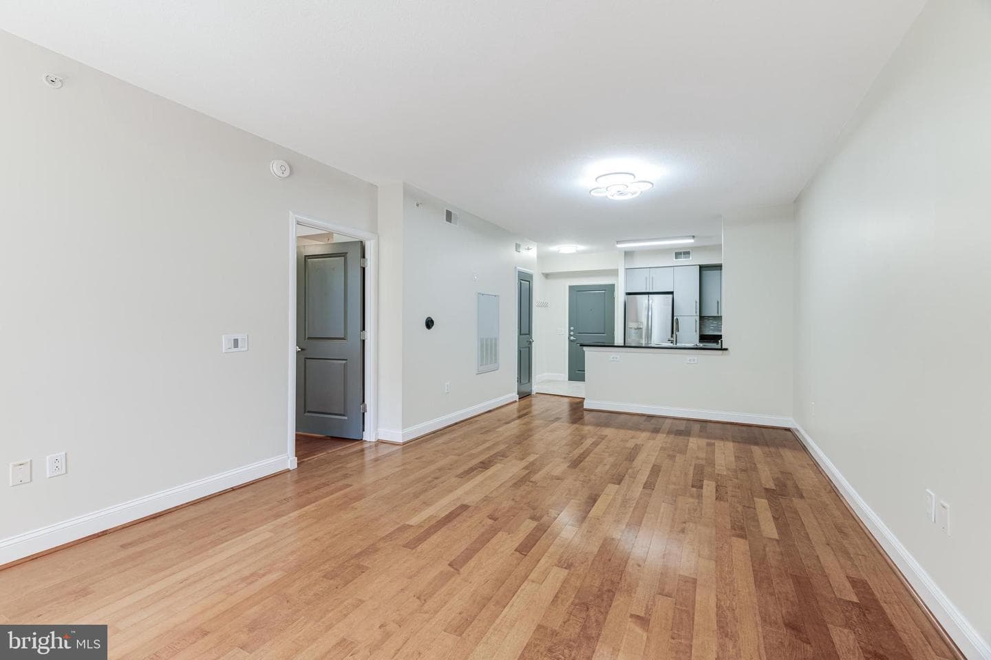 1021 N Garfield #327 photo 11