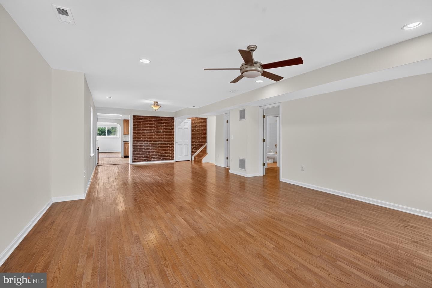 750 N George Mason Drive photo 19