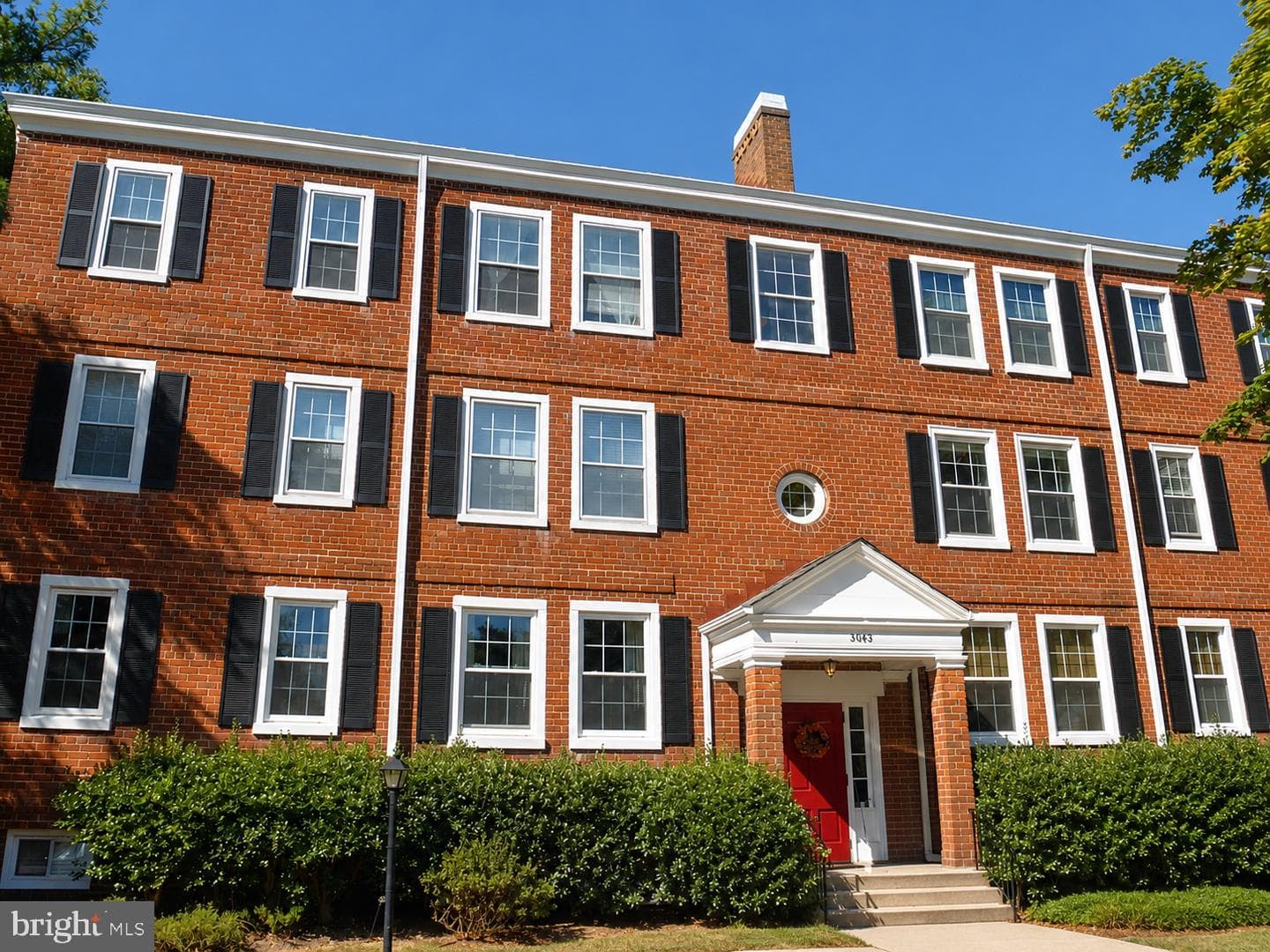 3043 S Columbus Street #b1, Arlington