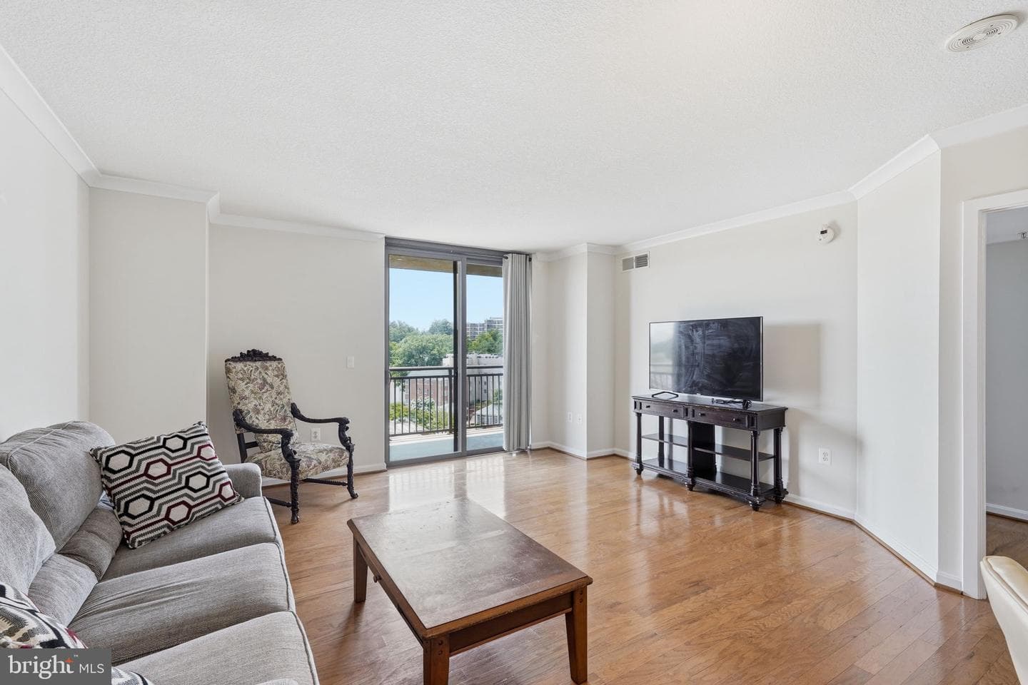 2220 Fairfax Drive #801 photo 8