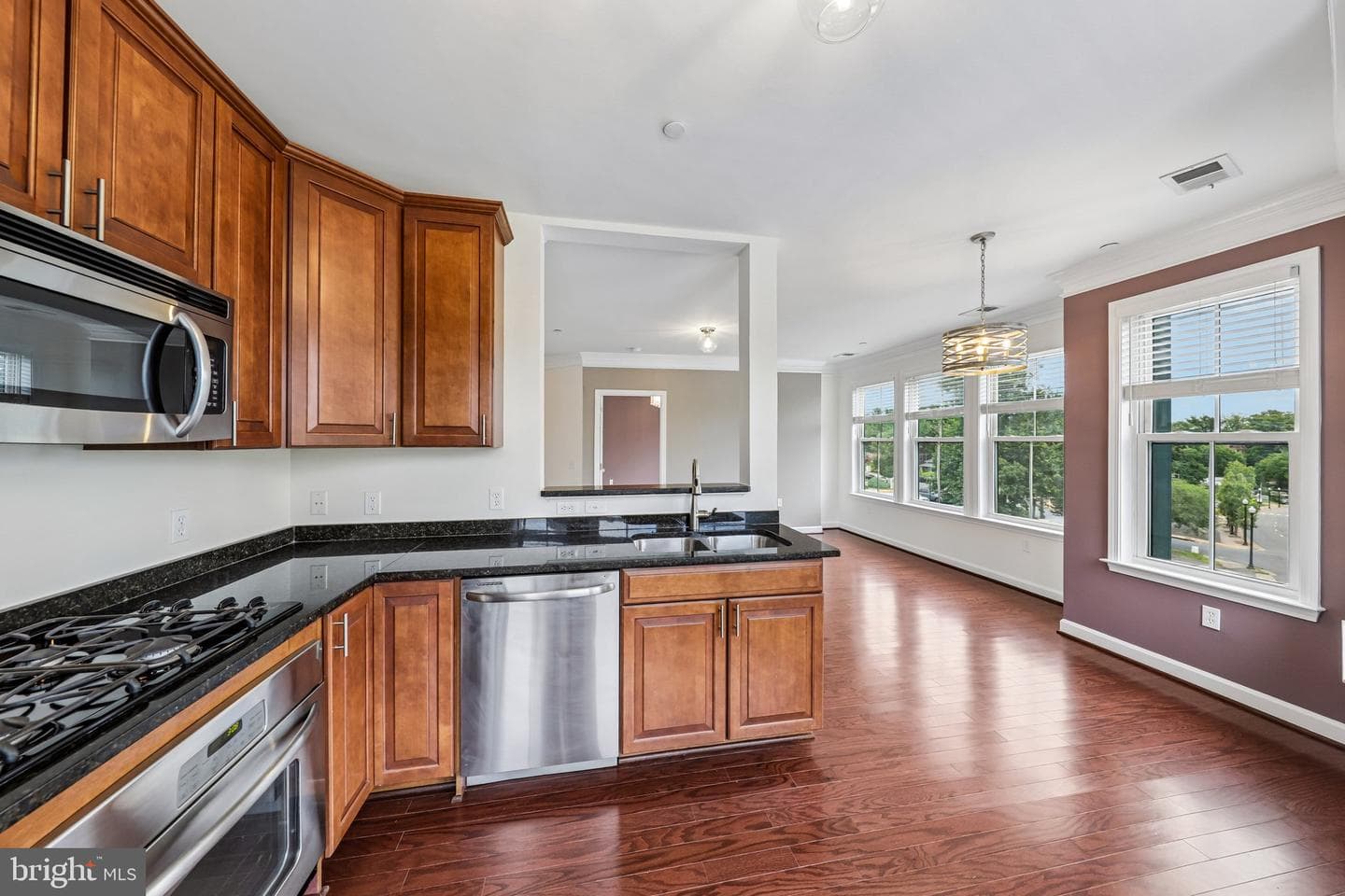 2101 N Monroe Street #215 photo 12