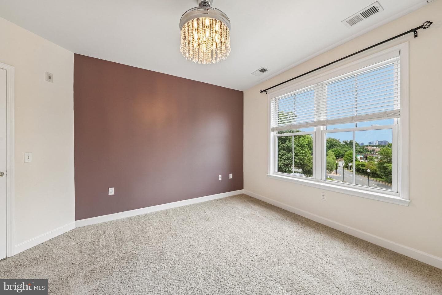 2101 N Monroe Street #215 photo 15