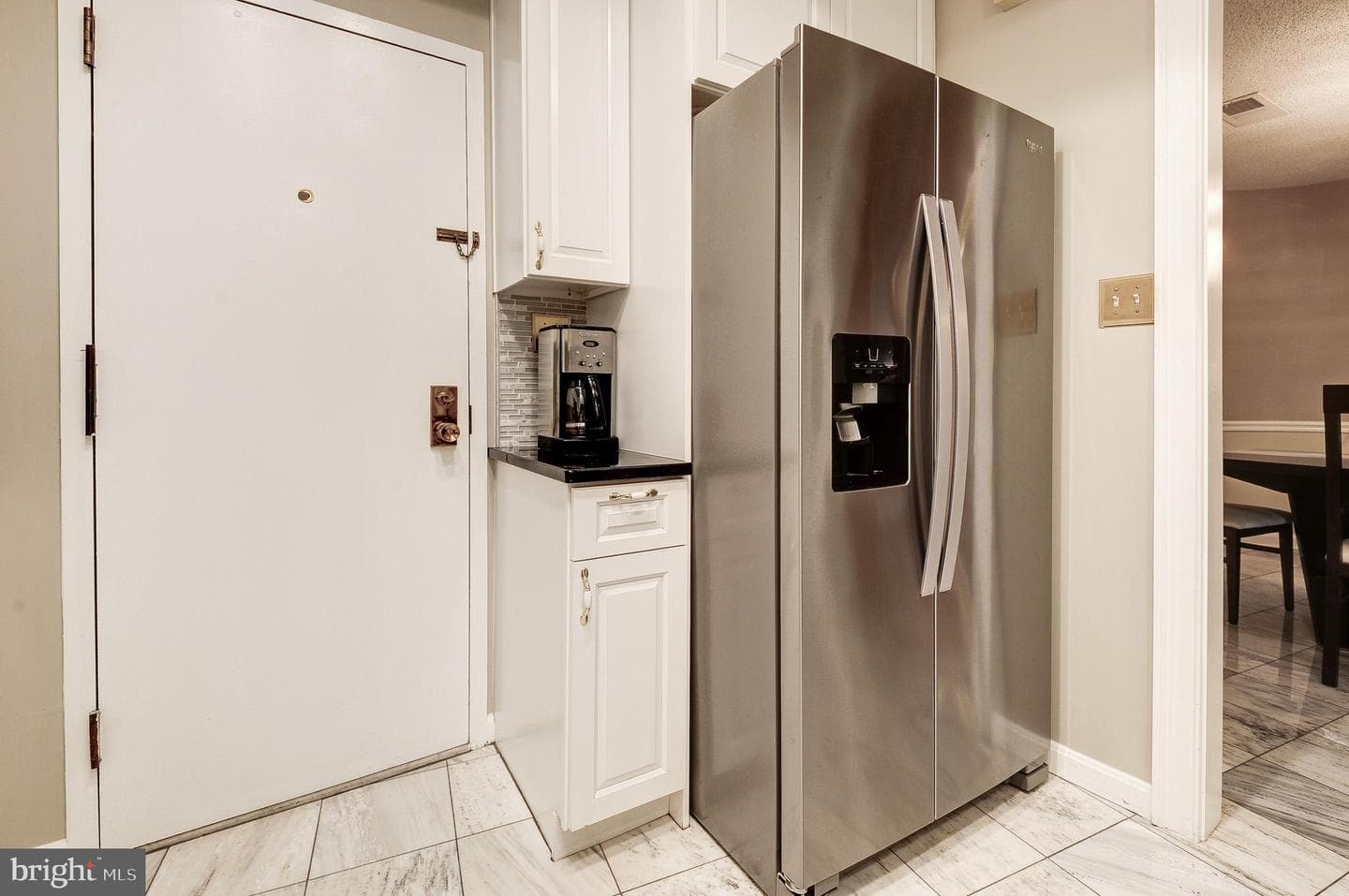 1101 S Arlington Ridge Road #106 photo 4