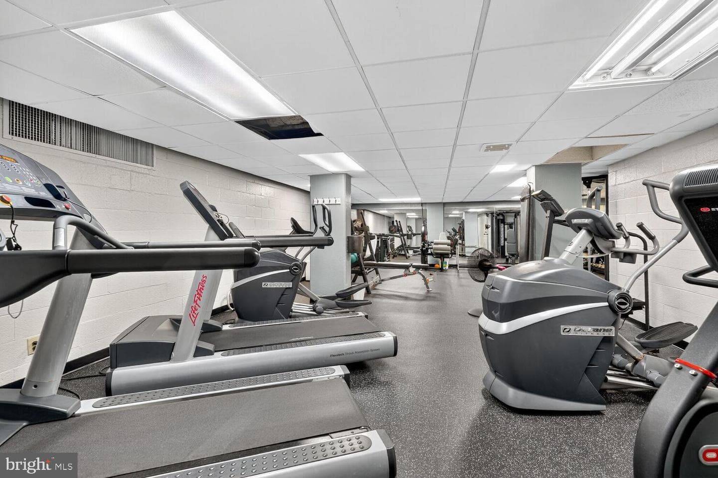 4501 Arlington Boulevard #700 photo 4