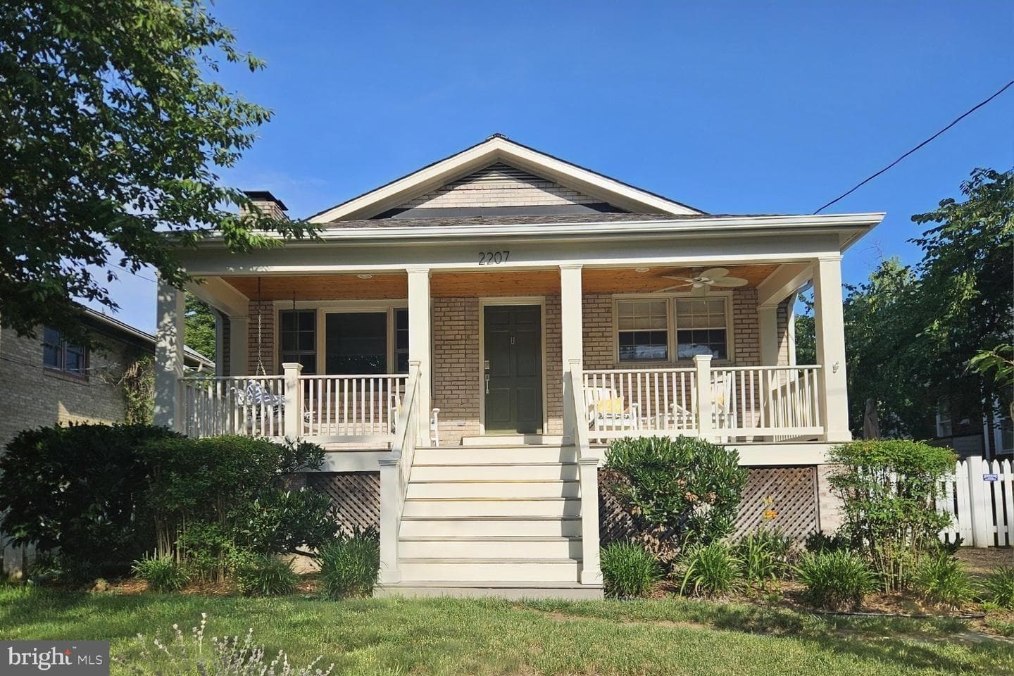 2207 N Kenmore Street, Arlington
