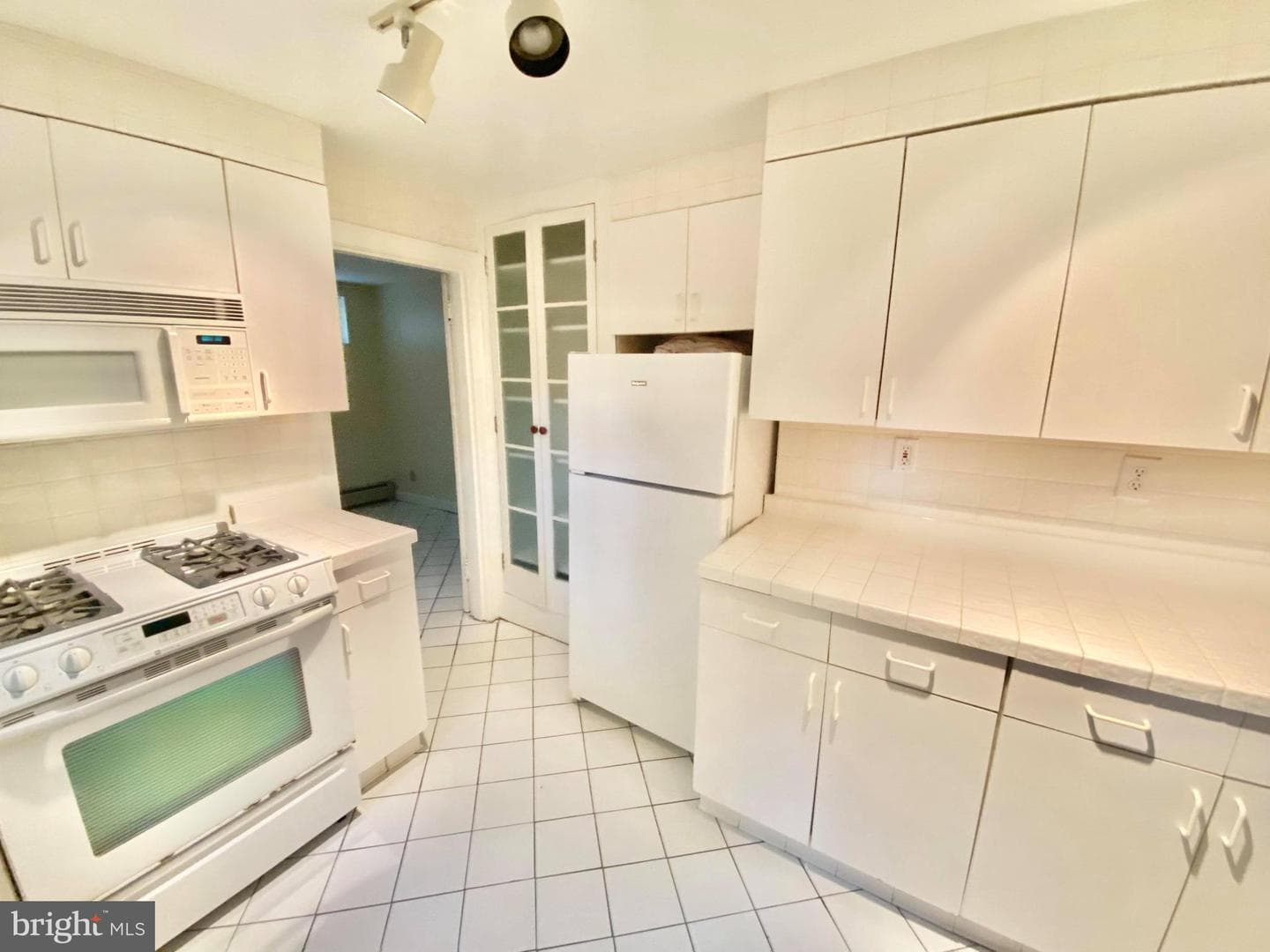 1200 S Cleveland Street photo 22