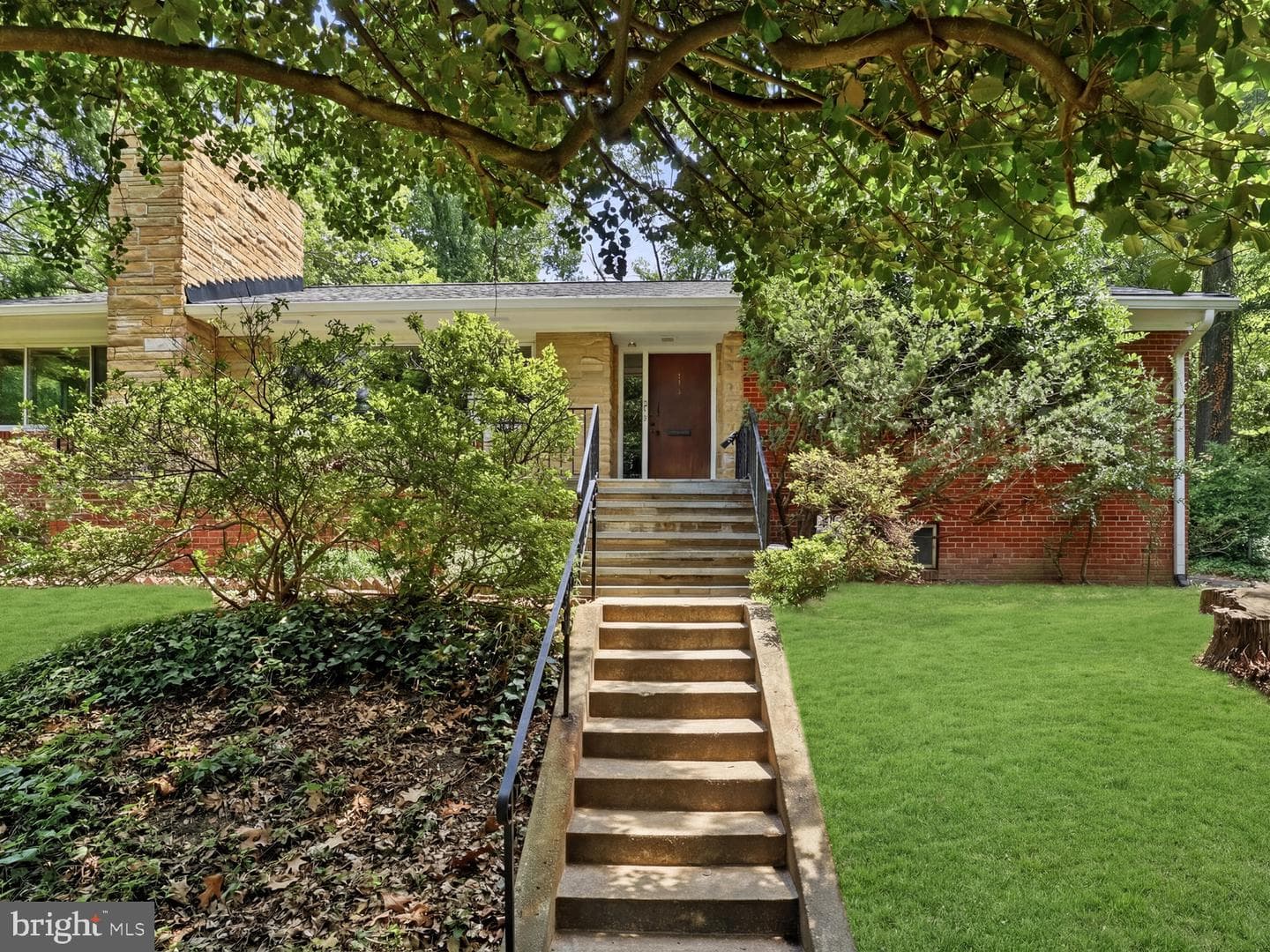2615 S June Street photo 50