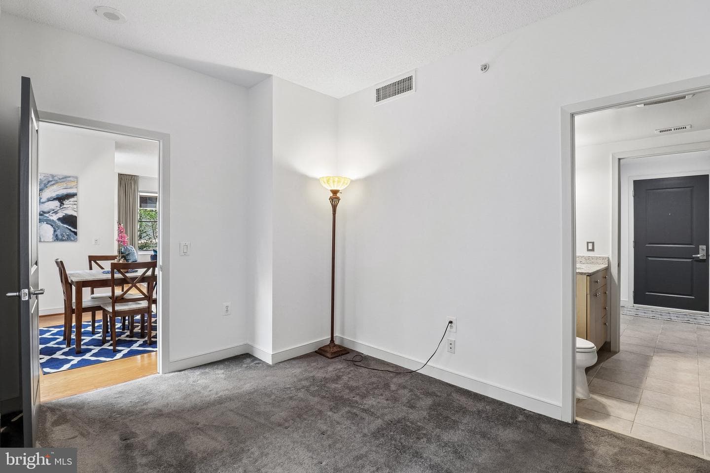 820 N Pollard Street #214 photo 18