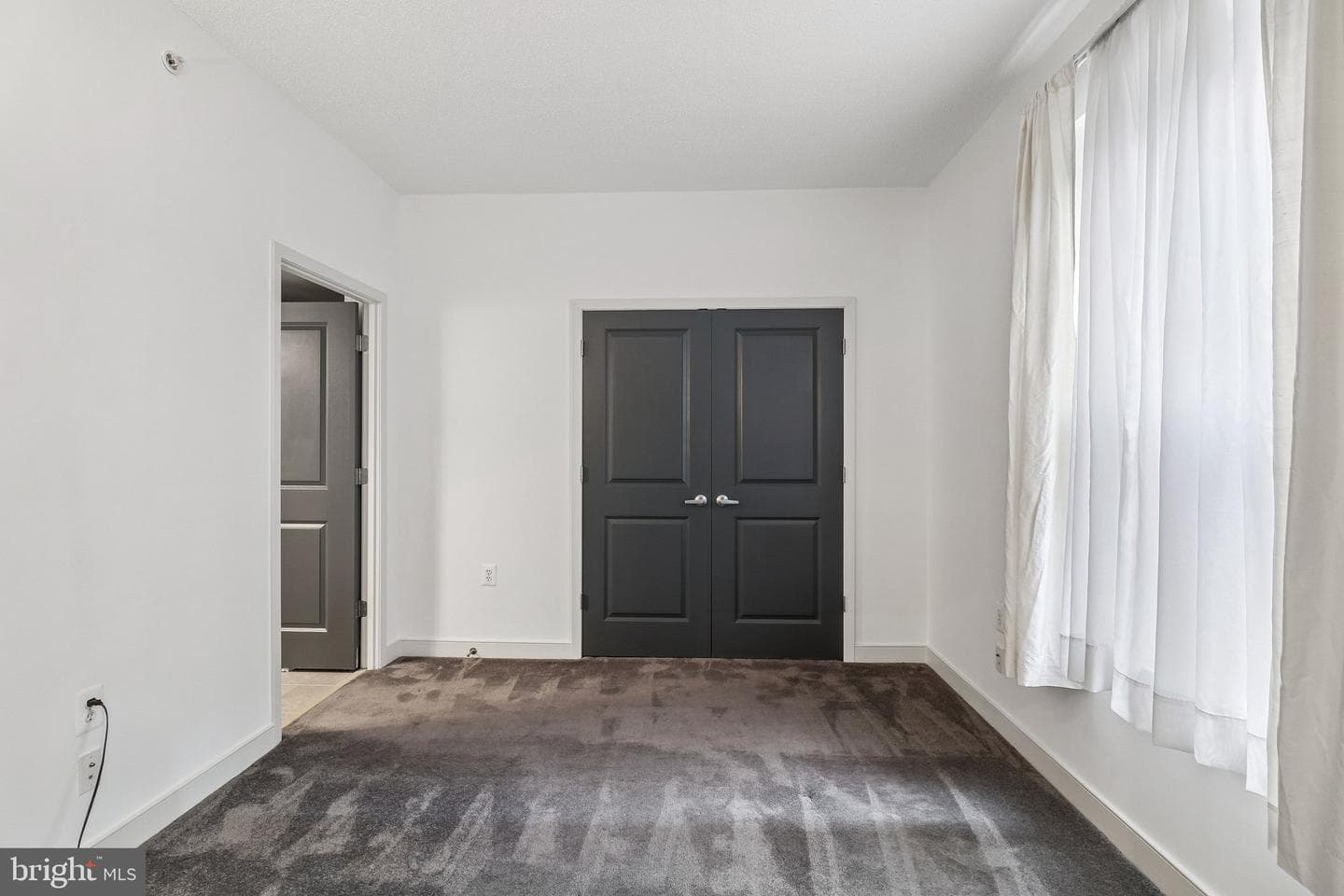 820 N Pollard Street #214 photo 20