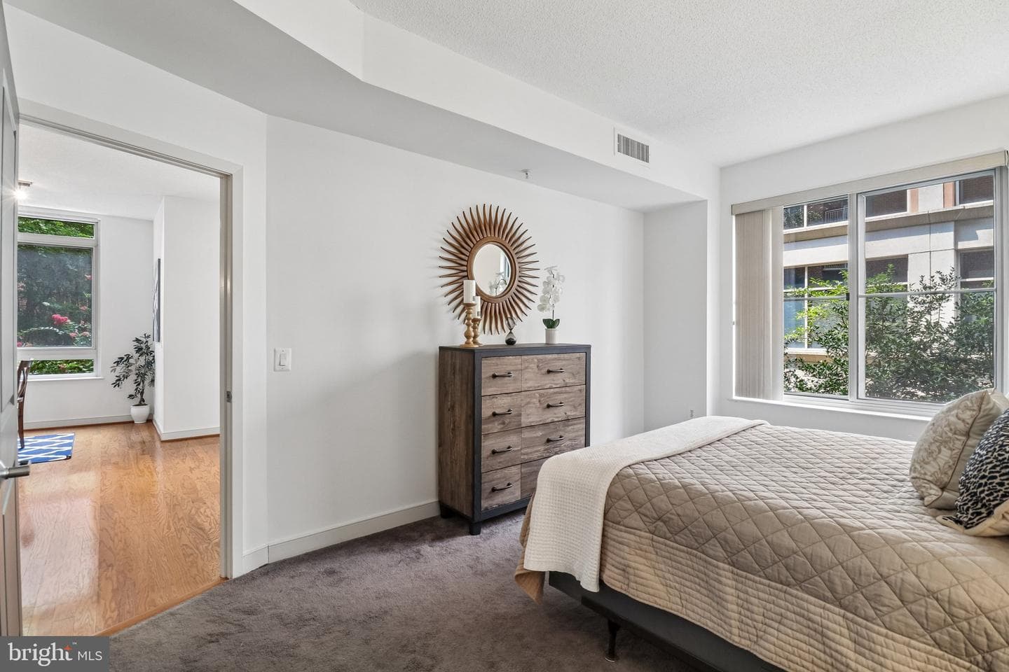 820 N Pollard Street #214 photo 25