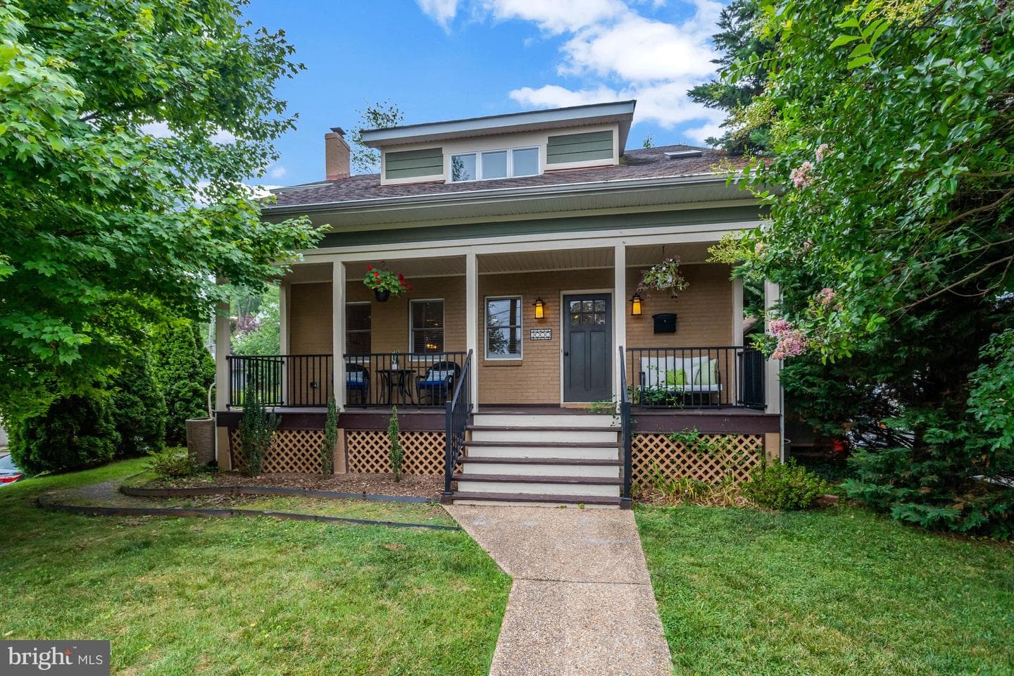 2000 N George Mason Drive, Arlington
