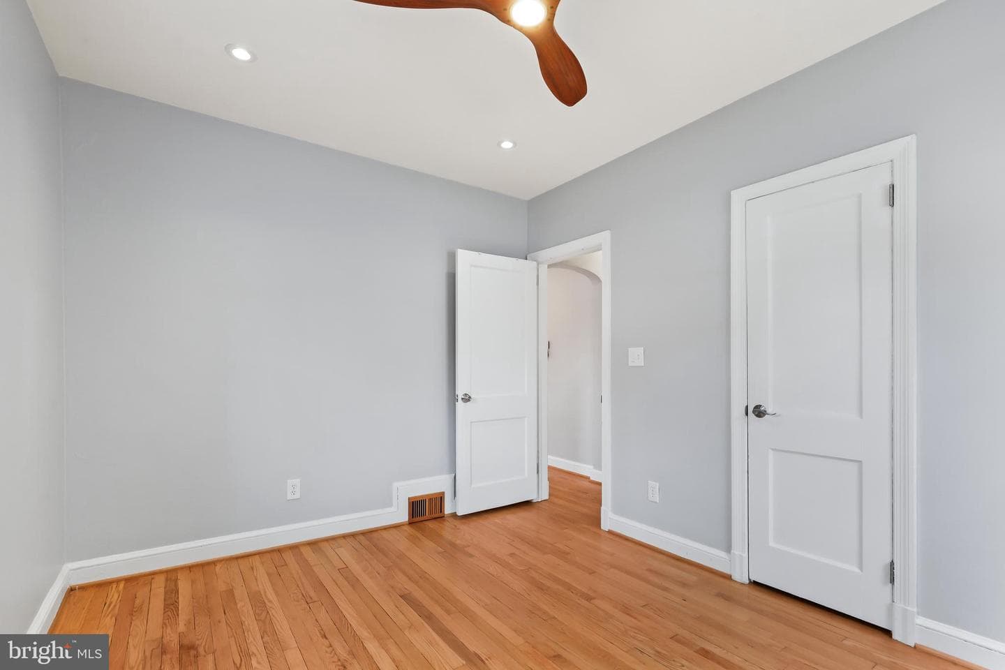 1200 N Roosevelt Street photo 11