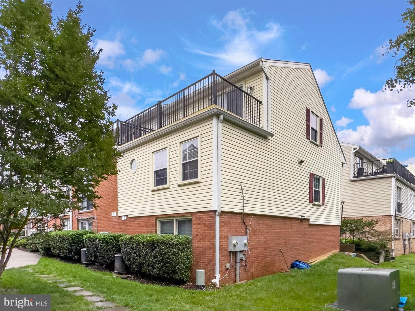 116 N Bedford Street #b photo 35