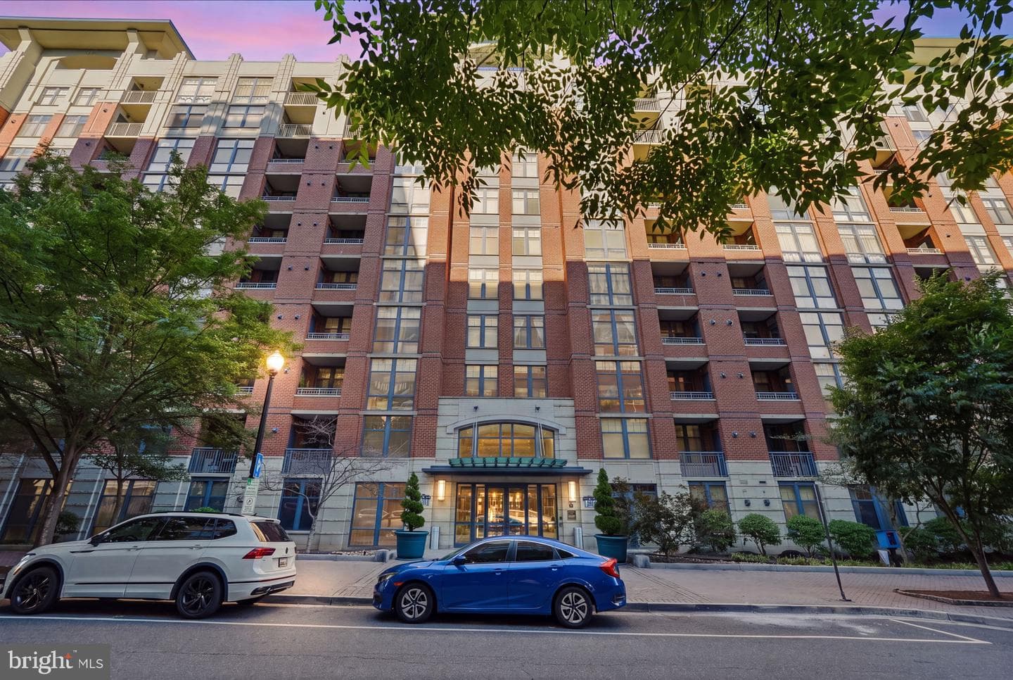 1021 N Garfield Street #735, Arlington