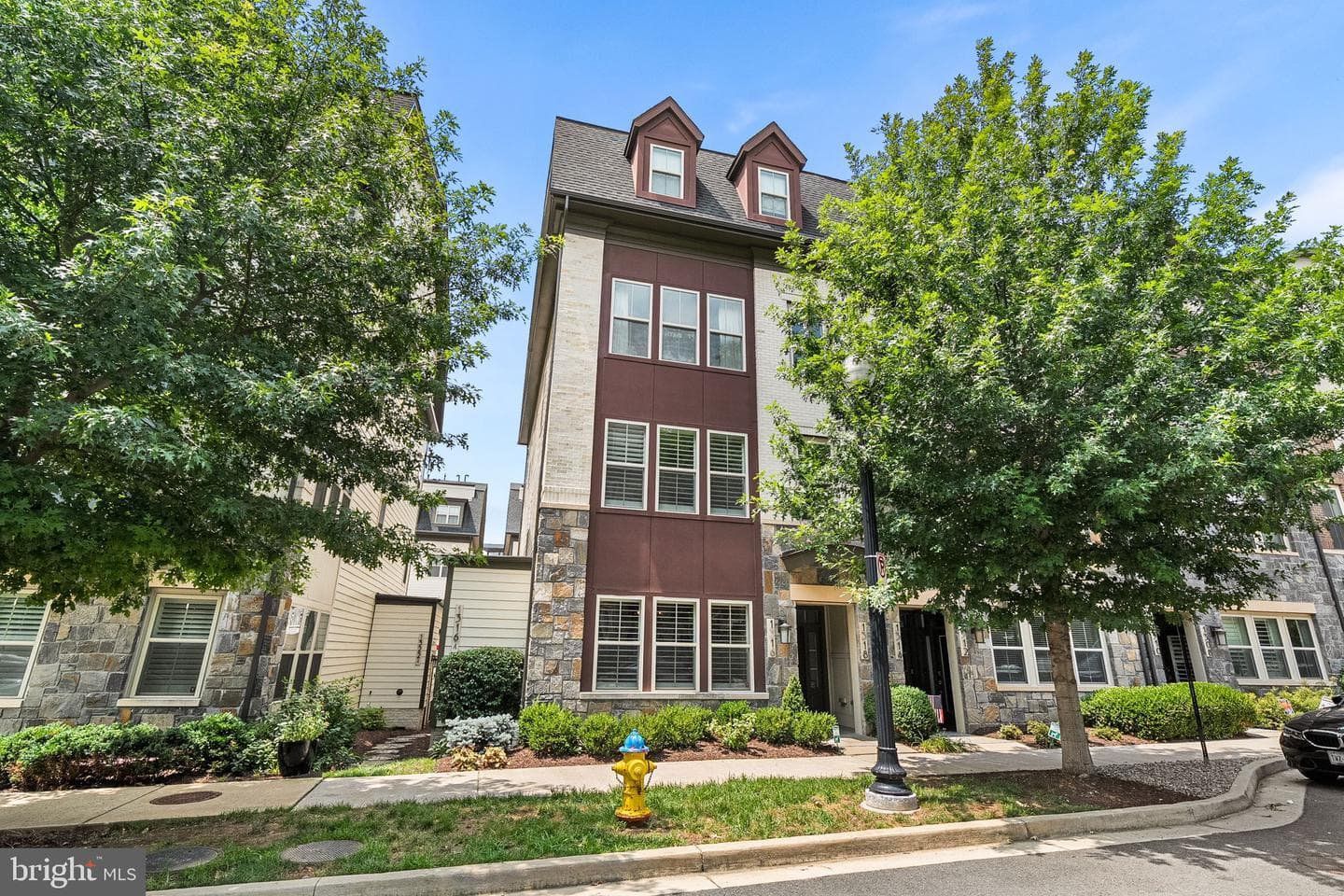 1316 S Quinn Street, Arlington