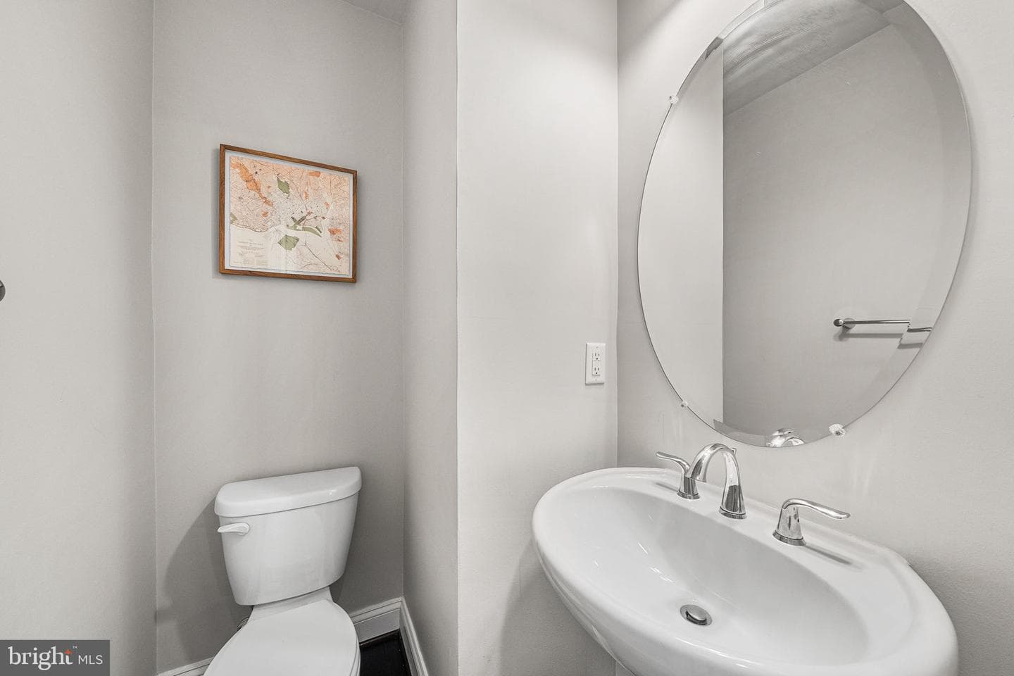 1316 S Quinn Street photo 11
