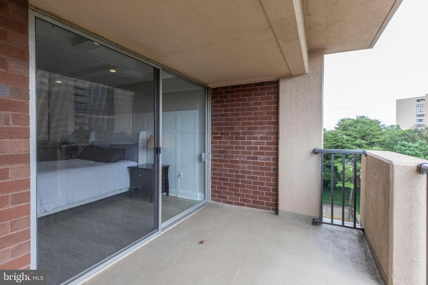 1300 Army Navy Drive #814 photo 41