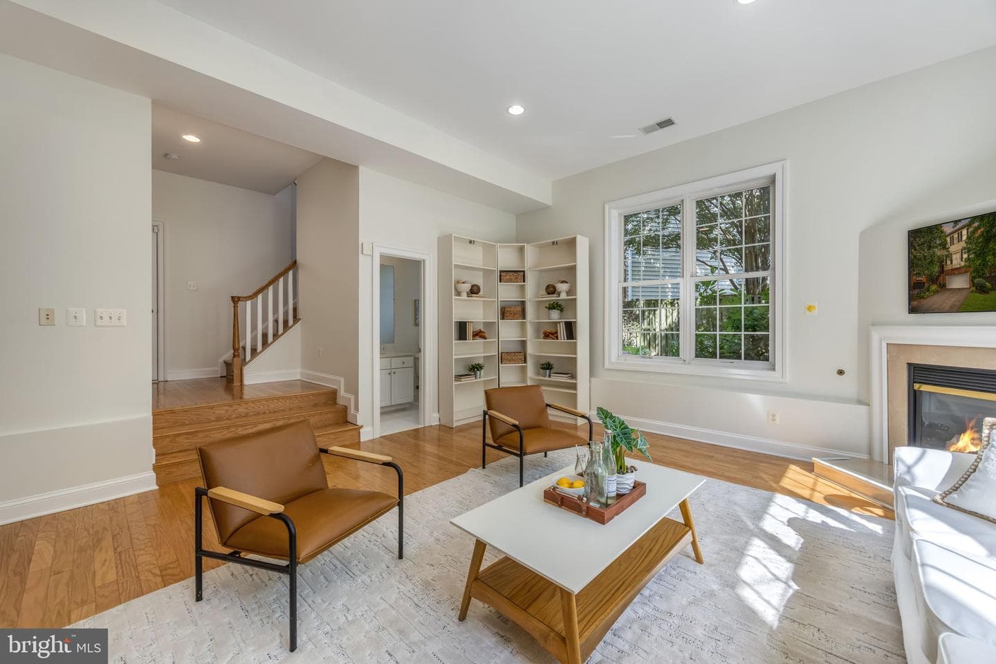 413 N Frederick Street photo 43