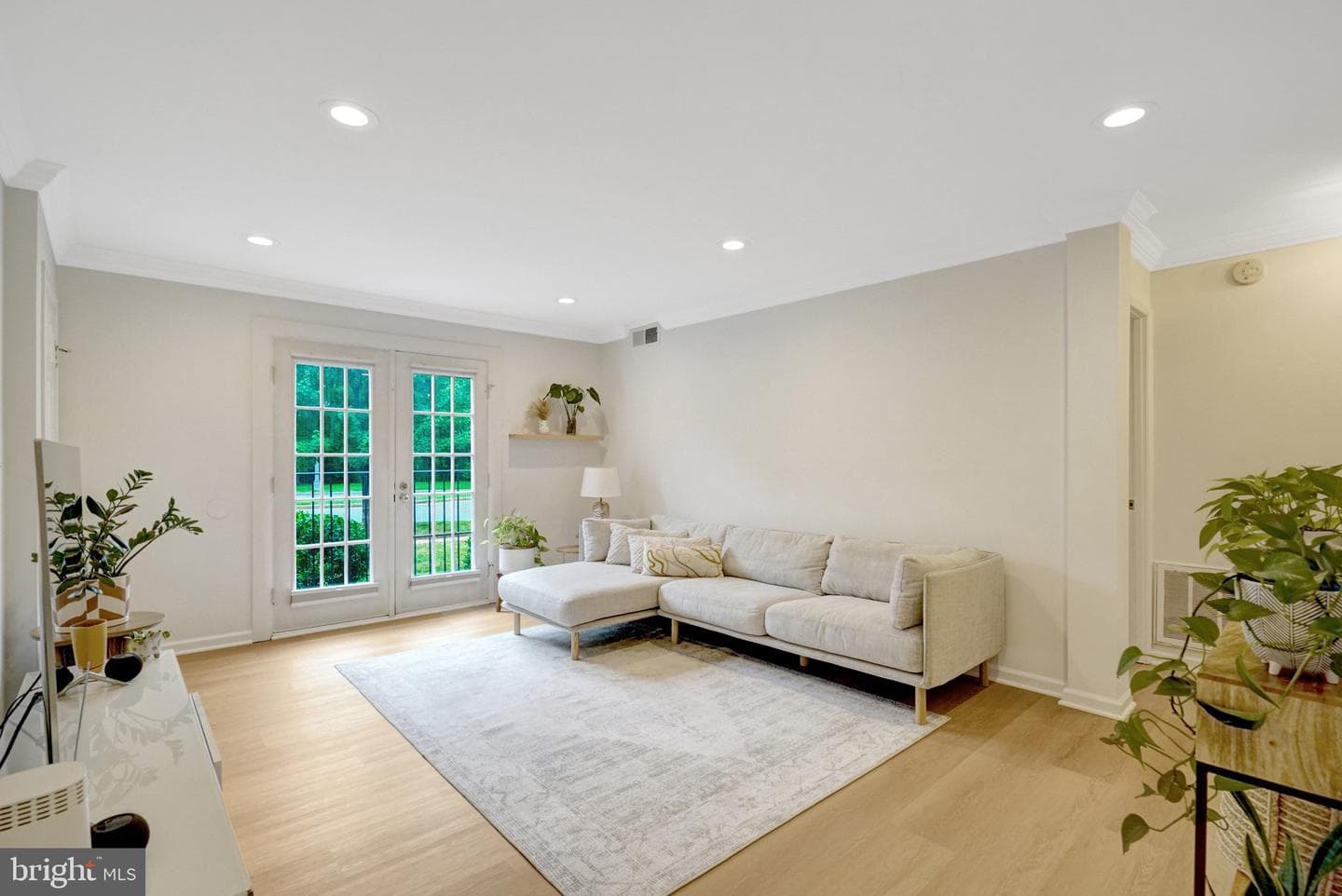 2637 S Walter Reed Drive #a photo 10