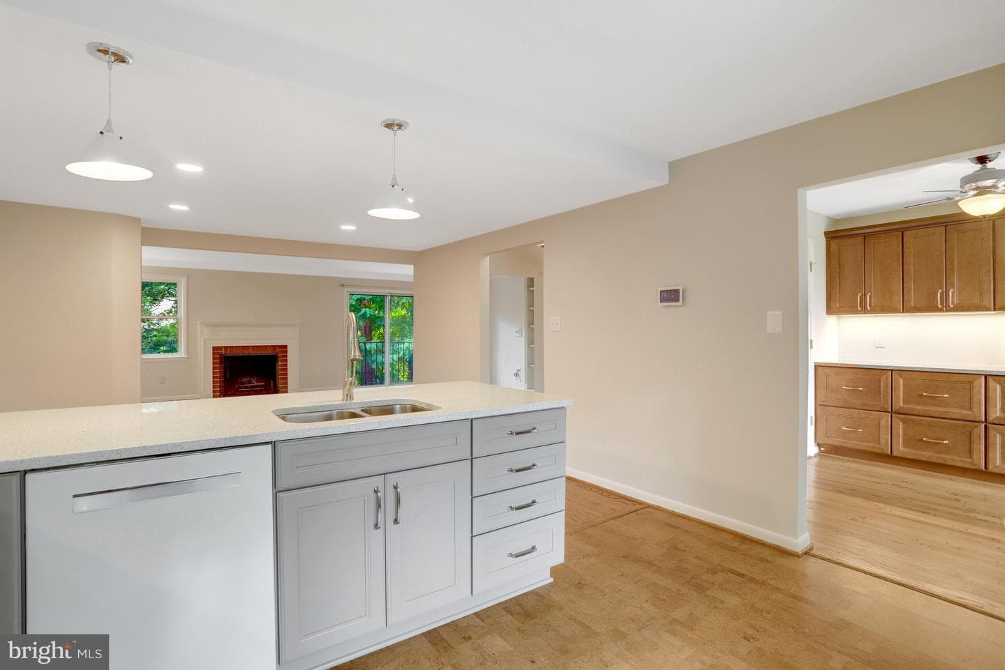 2130 Military Road photo 29