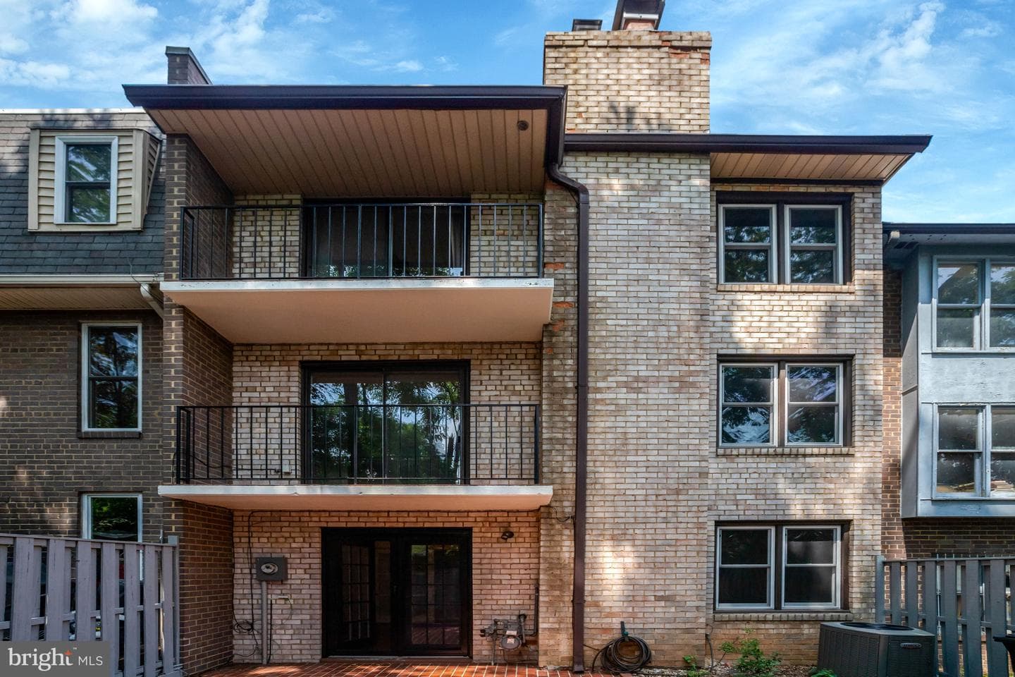 2130 Military Road photo 64