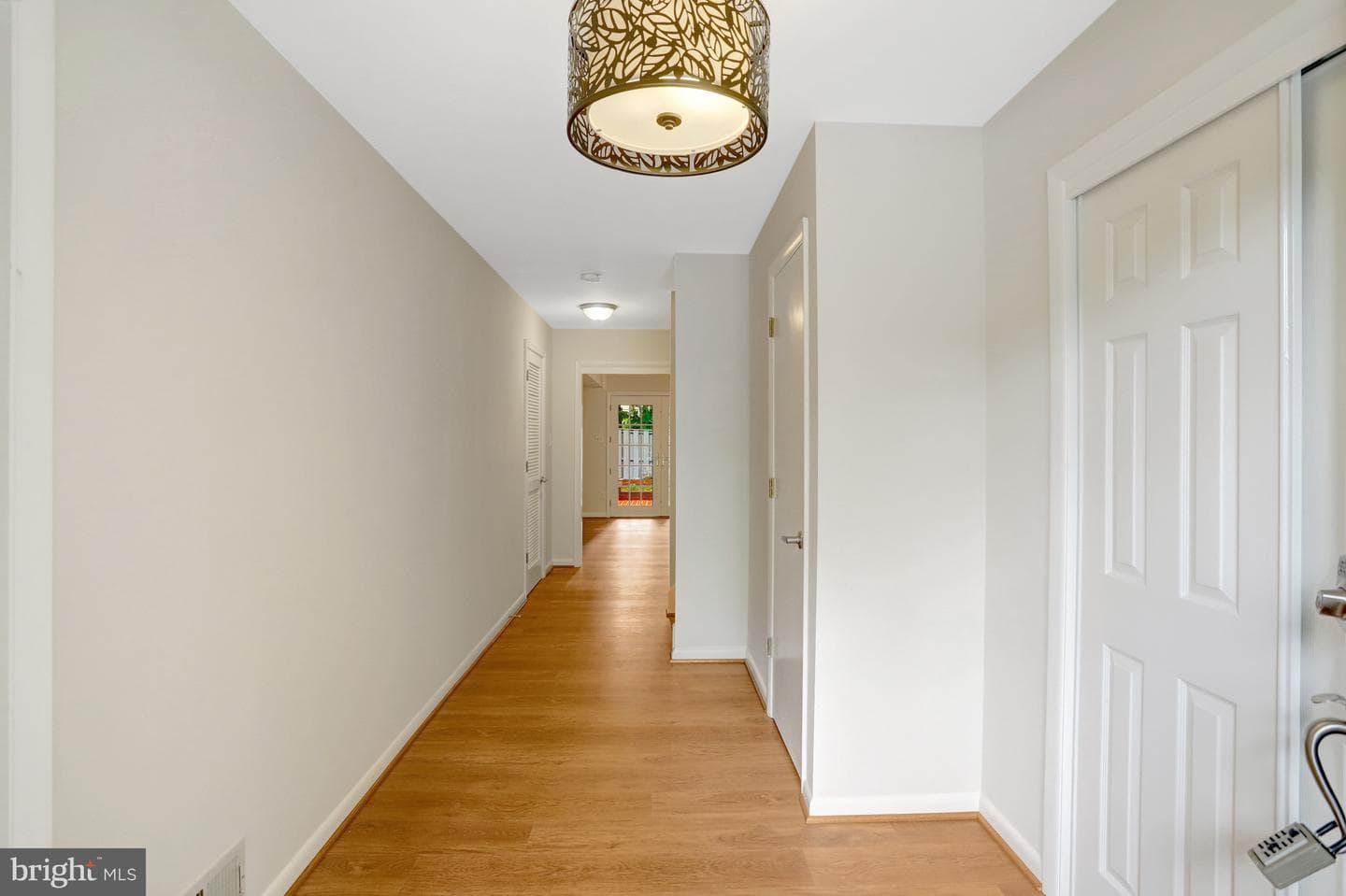 2130 Military Road photo 9