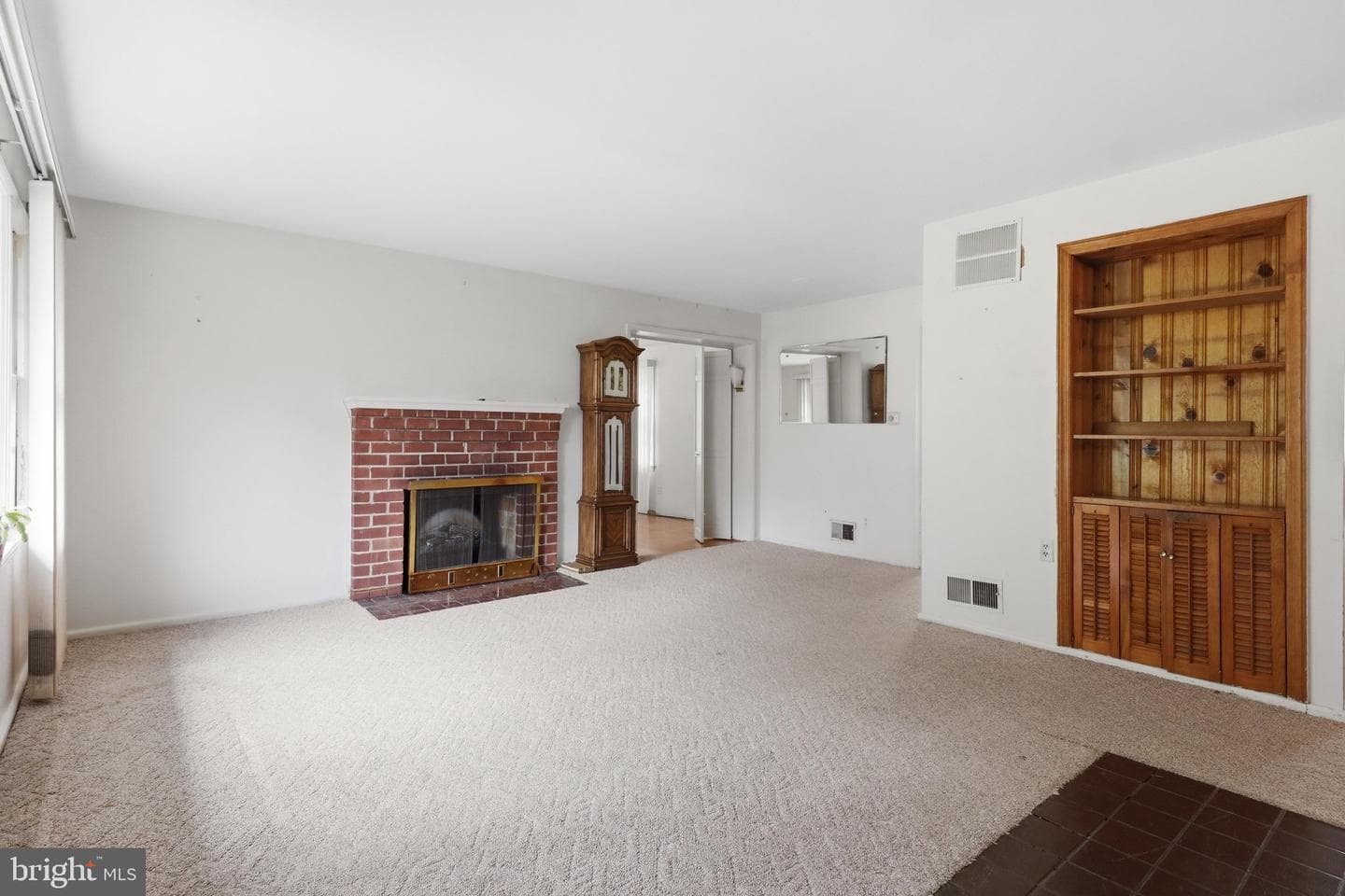 3707 John Marshall Drive photo 5