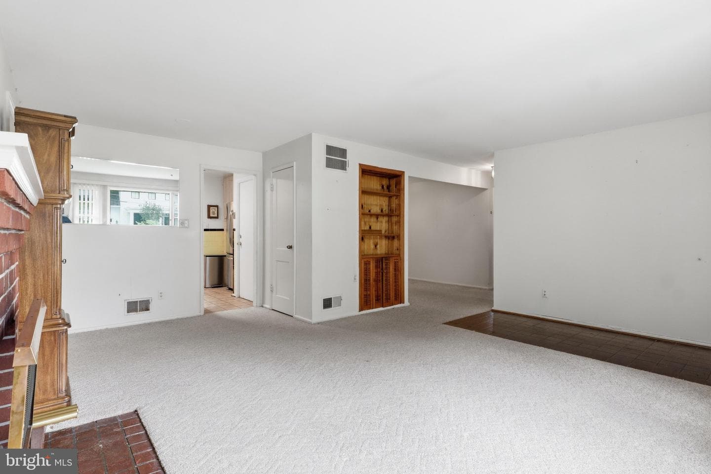 3707 John Marshall Drive photo 7
