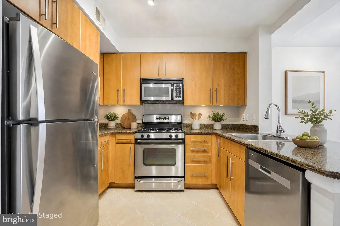 1021 Garfield Street #627 photo 4