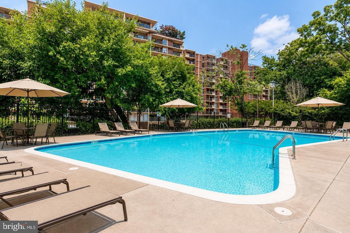 1200 S Arlington Ridge Road #610 photo 9