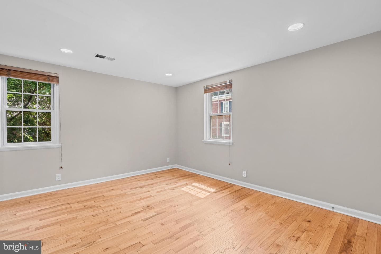 4239 32nd Road S photo 12