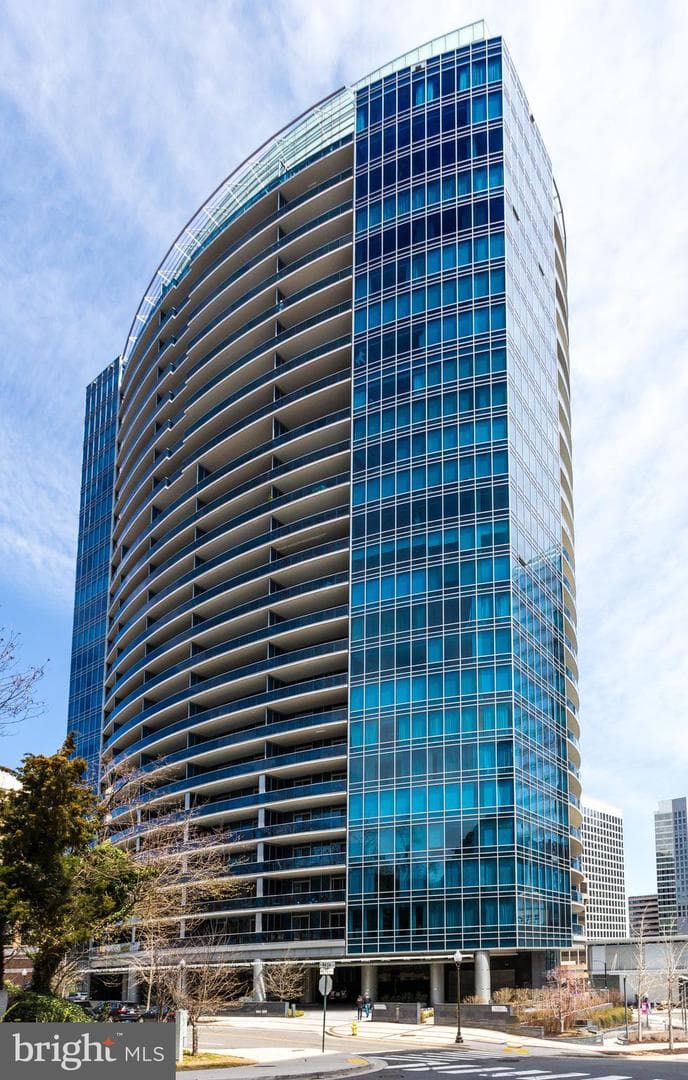 1881 N Nash Street #201, Arlington