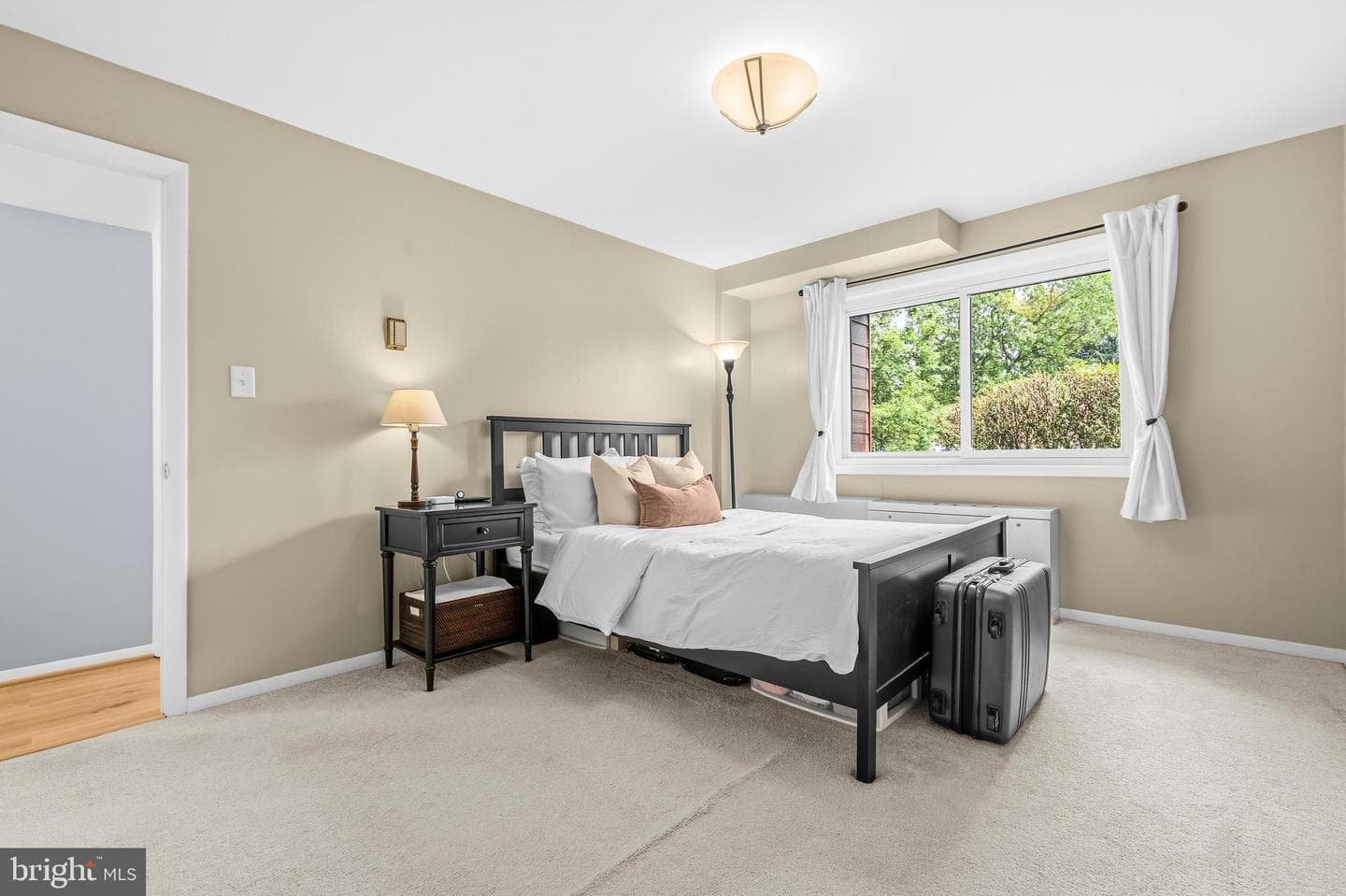 1502 S George Mason Drive #2 photo 18