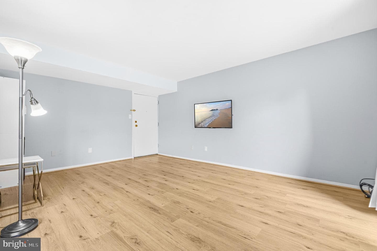 1502 S George Mason Drive #2 photo 4