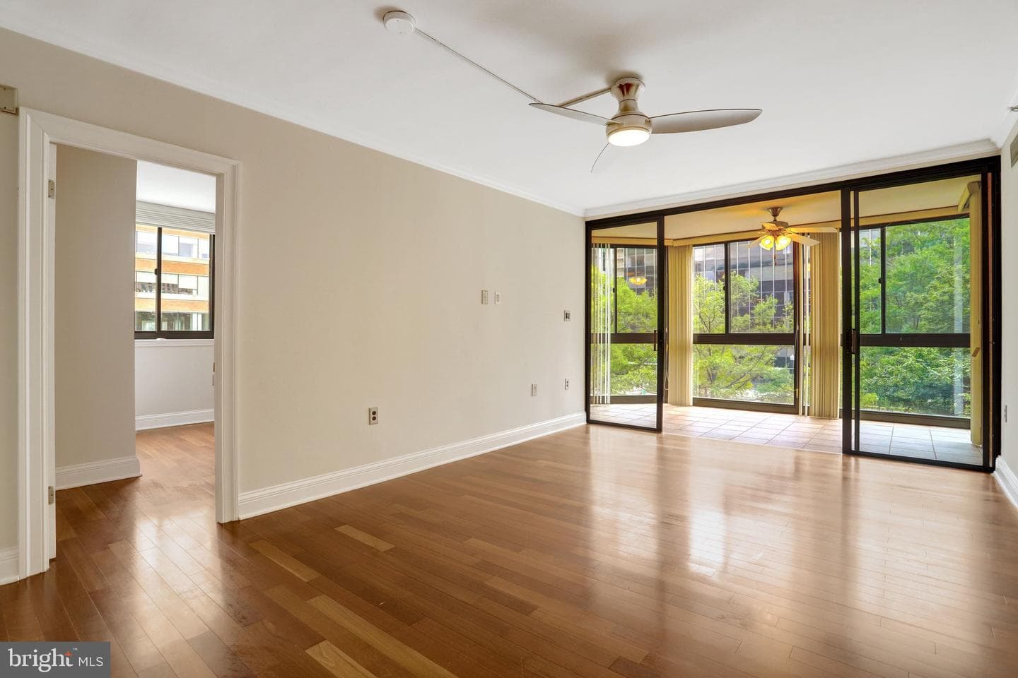 1001 N Randolph Street #302 photo 7