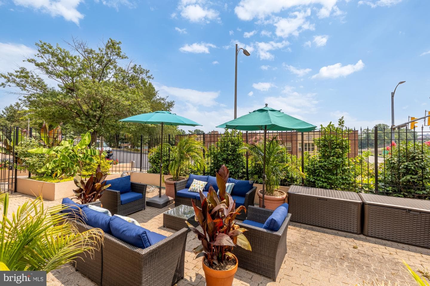1301 N Courthouse Road #706 photo 25