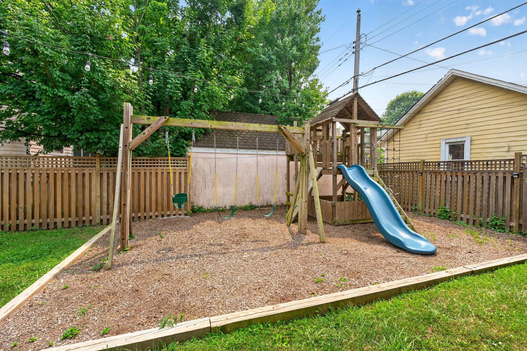 724 N Ivy Street N photo 29