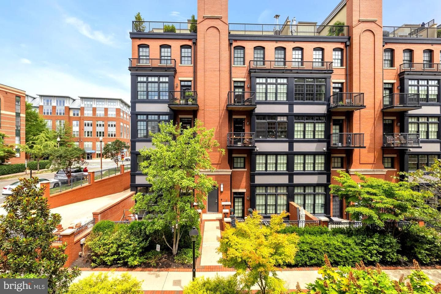 1700 Clarendon Boulevard #154, Arlington