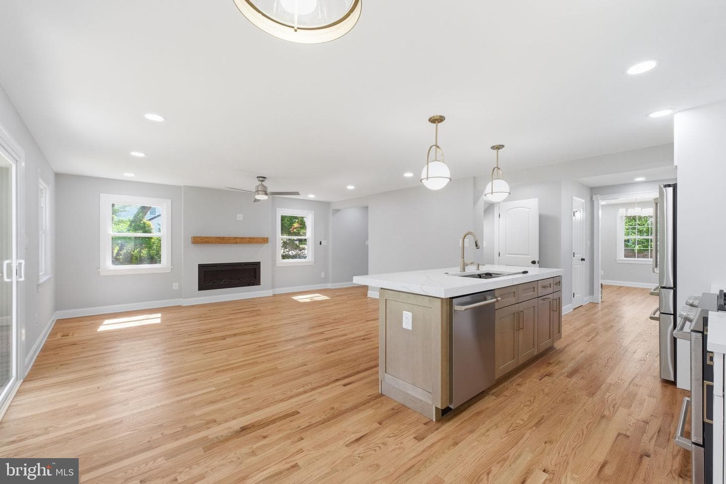 4963 34th Street N photo 13