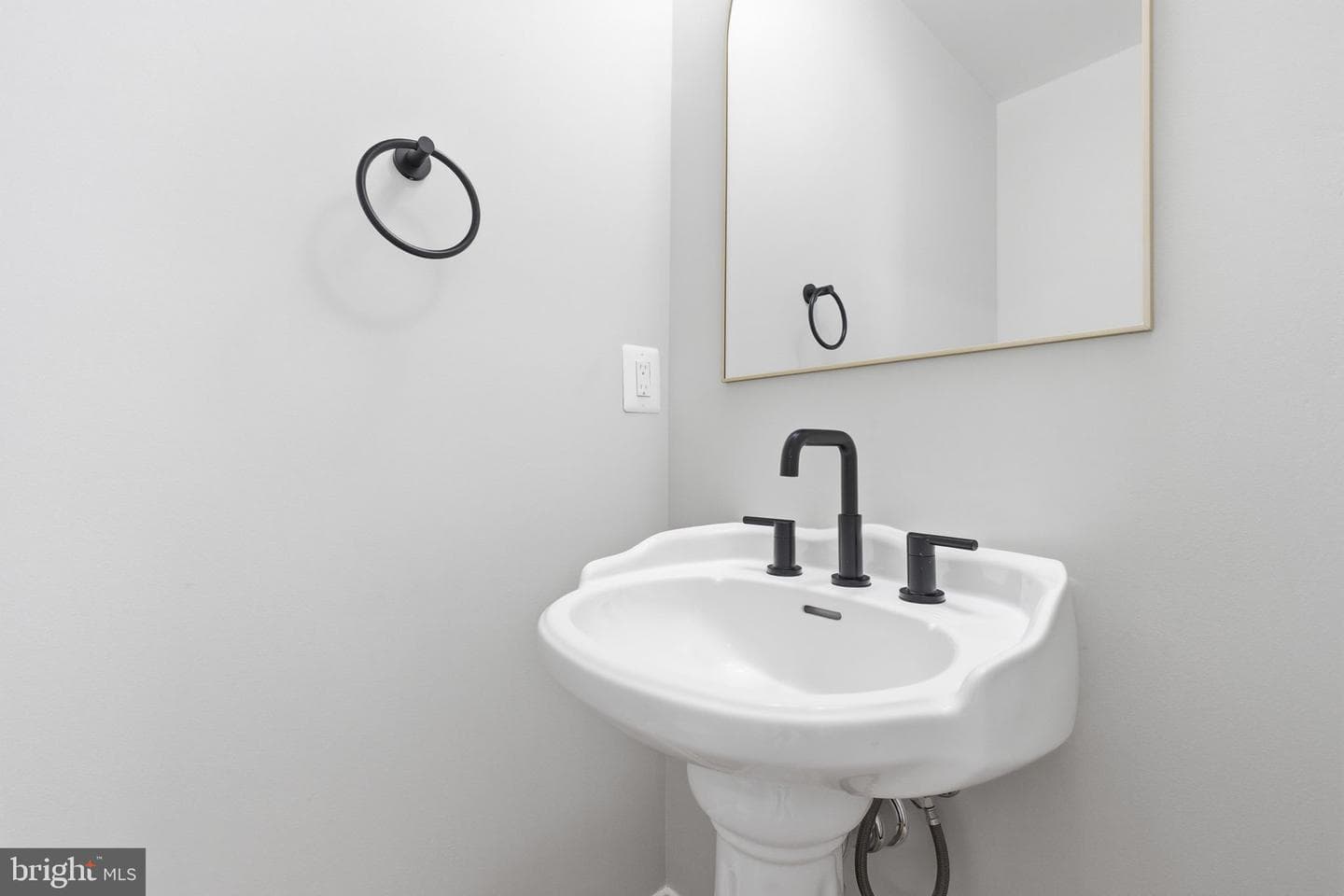 4963 34th Street N photo 18