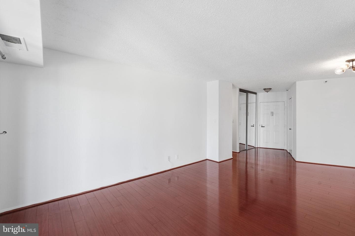 1600 N Oak Street #1604, Arlington