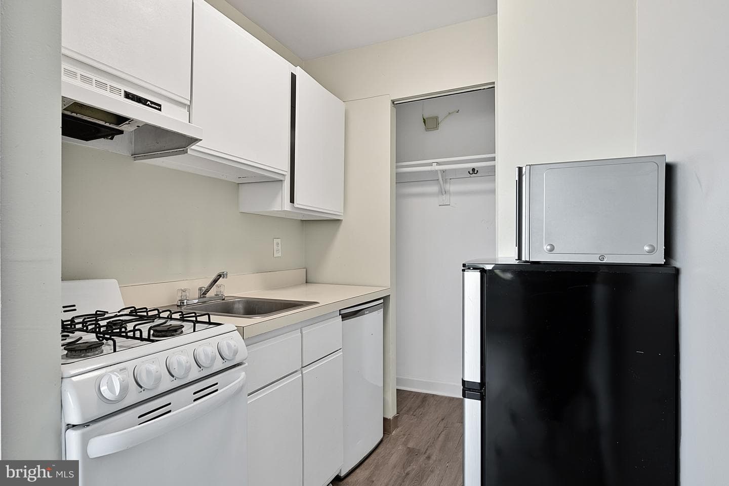 1011 Arlington Boulevard #228 photo 10