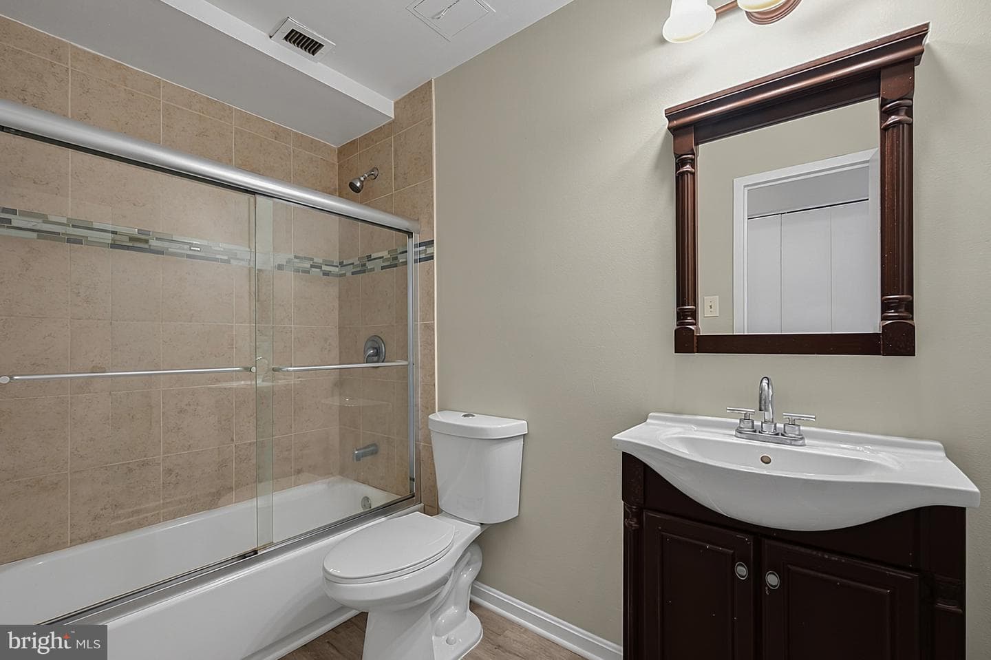 1011 Arlington Boulevard #228 photo 14