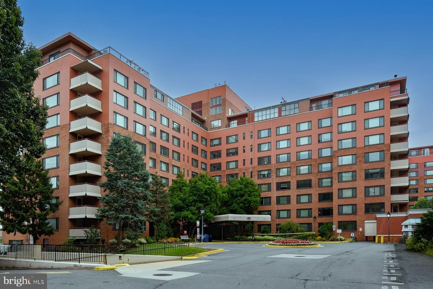 1011 Arlington Boulevard #228 photo 22